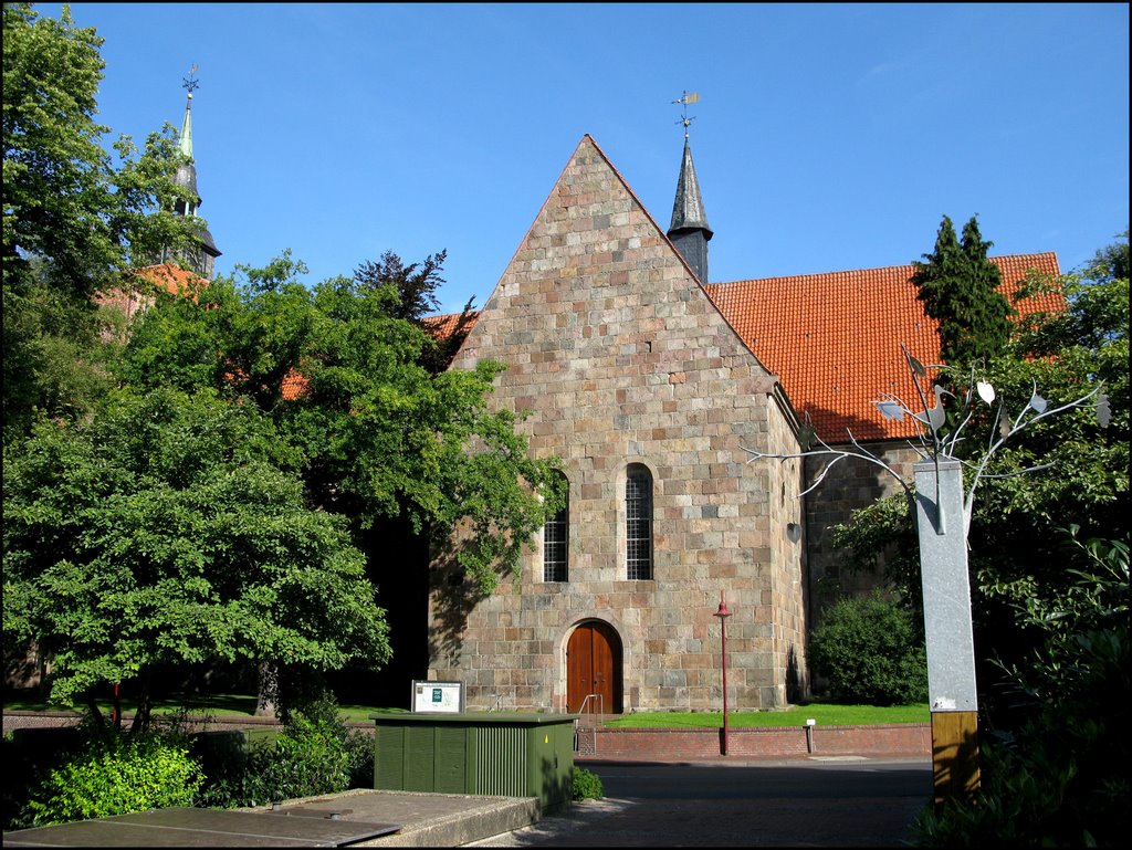 Varel: Lutherse kerk by © Dennis Wubs