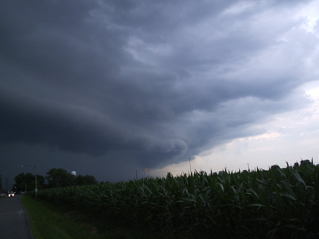 Crazy Storm Clouds Over Hamel by hippymcpeace