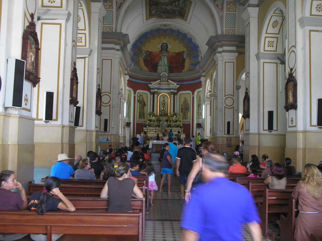 Canindé - Interior da Basílica de São Francisco by Ivo Dias