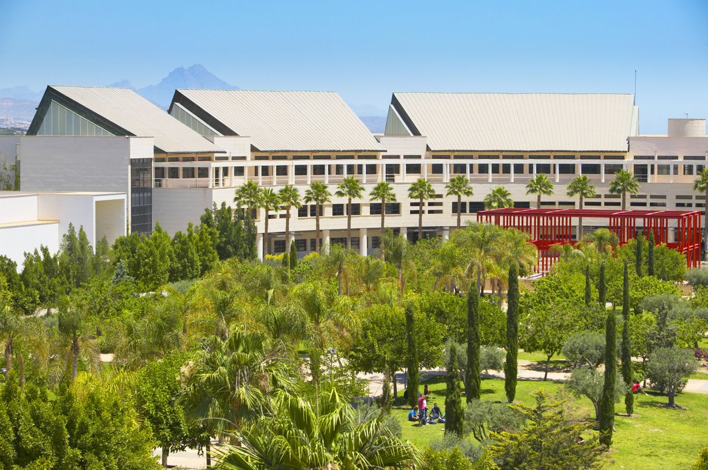 Aulario II. Universidad Alicante by Toni Losada