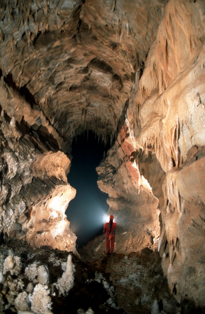 GROTTA DI CATTINARA - galleria sospesa by umberto54