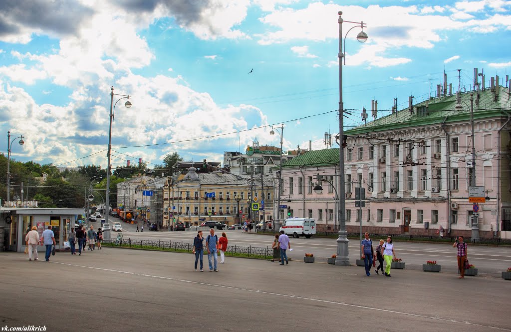 Khamovniki District, Moscow, Russia by AMURE