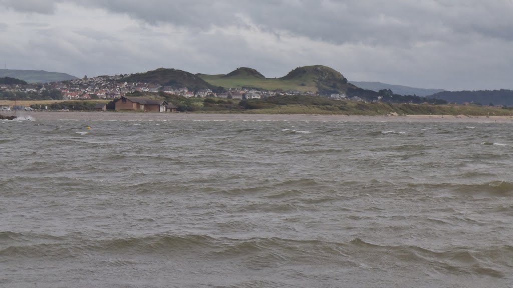 Deganwy o Ben Morfa by Meic W Caerdydd