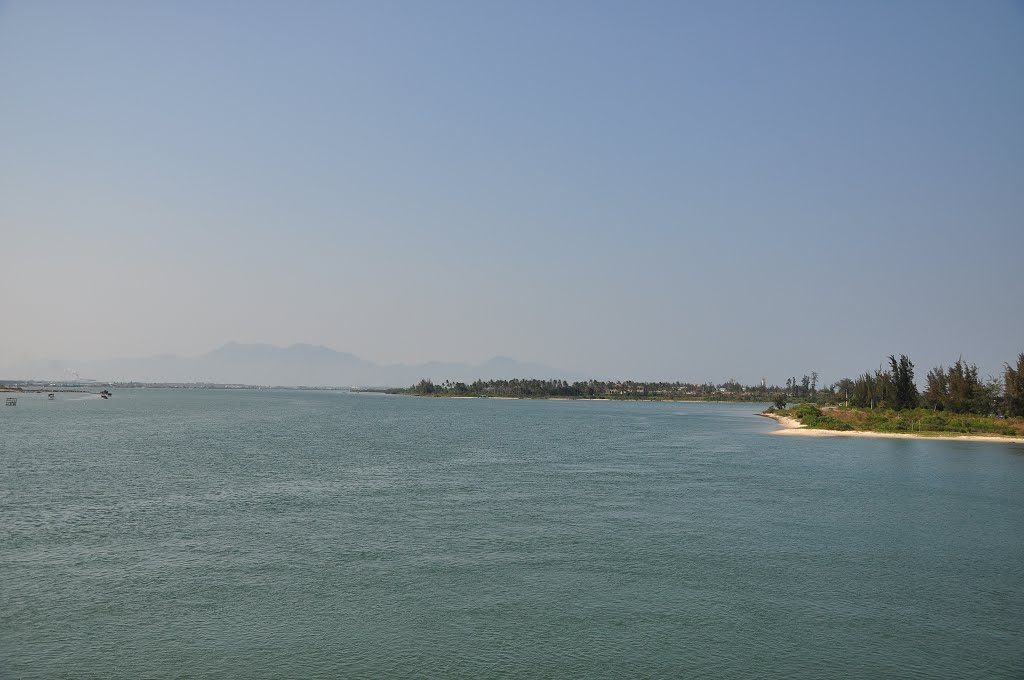 The Trip through The Country - Xuyên Việt by Che Trung Hieu