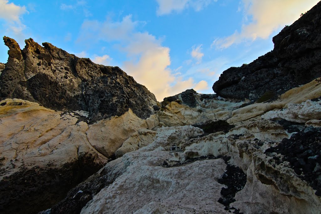 Cala Carnaje - 12/10/2016 - Parque Natural Cabo De Gata Níjar by José Angel De la pec…