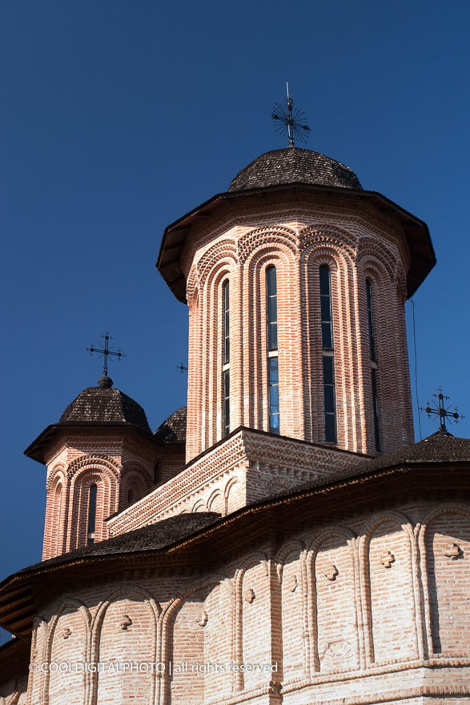 Brebu Mănăstirii 107100, Romania by Marius Augustin Popa