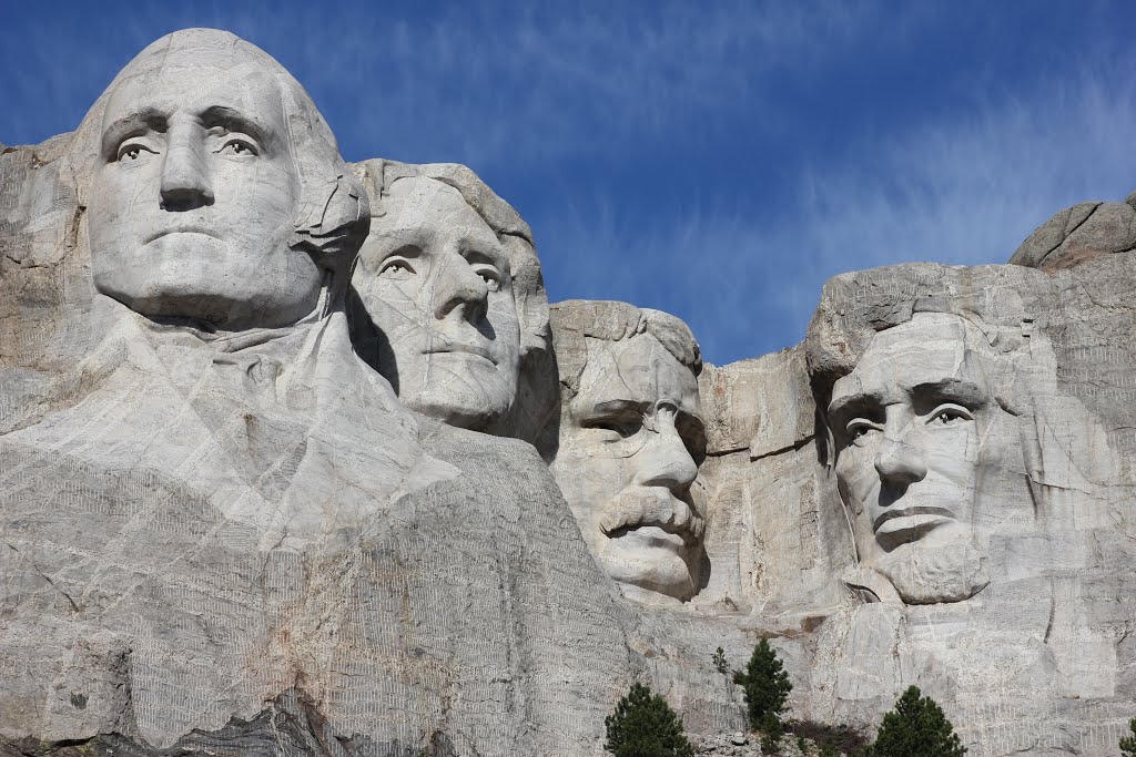 Mt. Rushmore by runt35