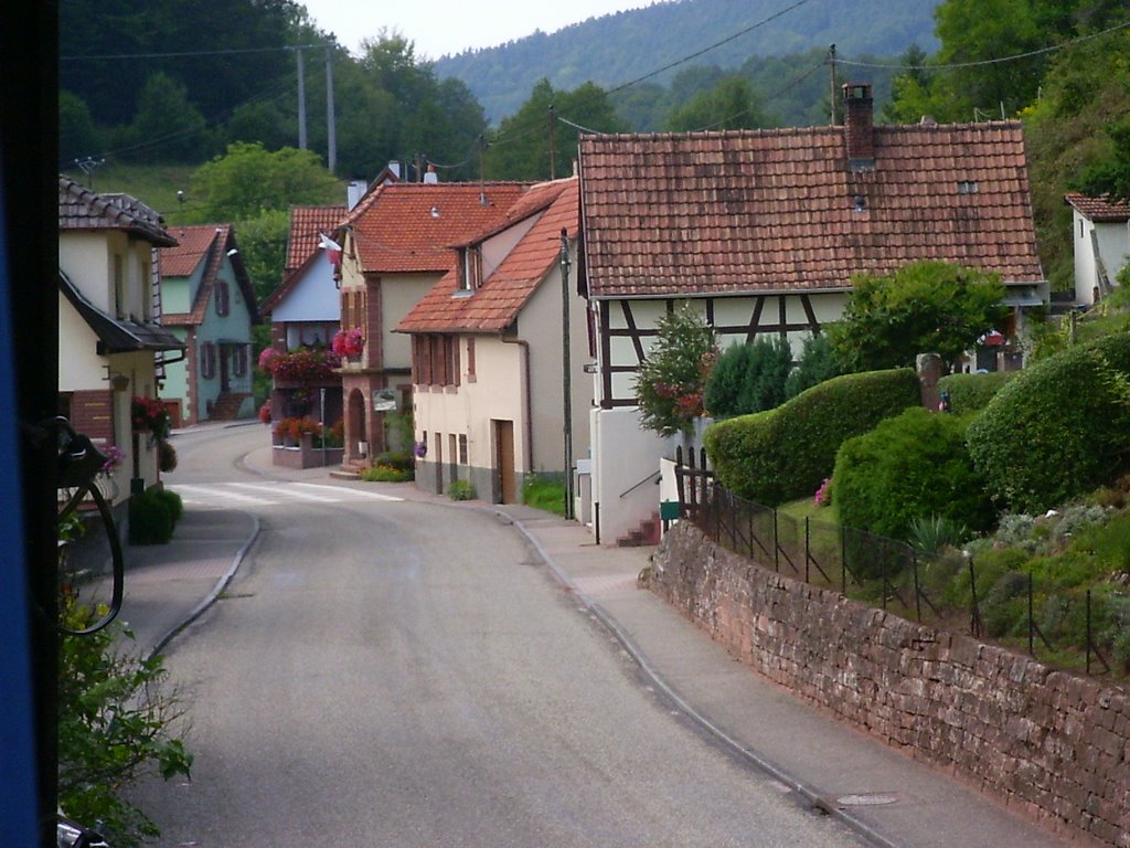 Niedersteinbach, rue Principale by Panzerknacker