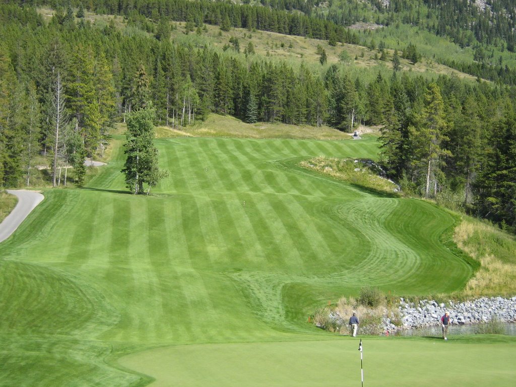 Silvertip Golf Course by peternesbitt