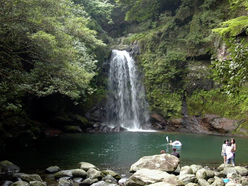 Todoroki waterfall by cowboy_spike