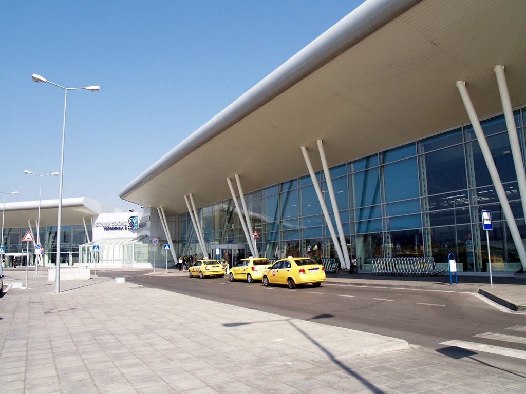 Sofia Airport (Terminal 2 entrance)·I, София – Sofia by Gorka Aranzabal