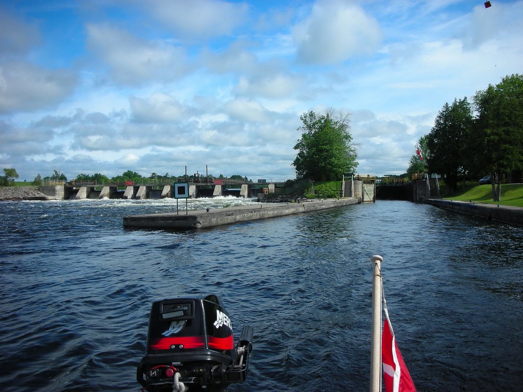 Below Sawer Creek lock by theyre