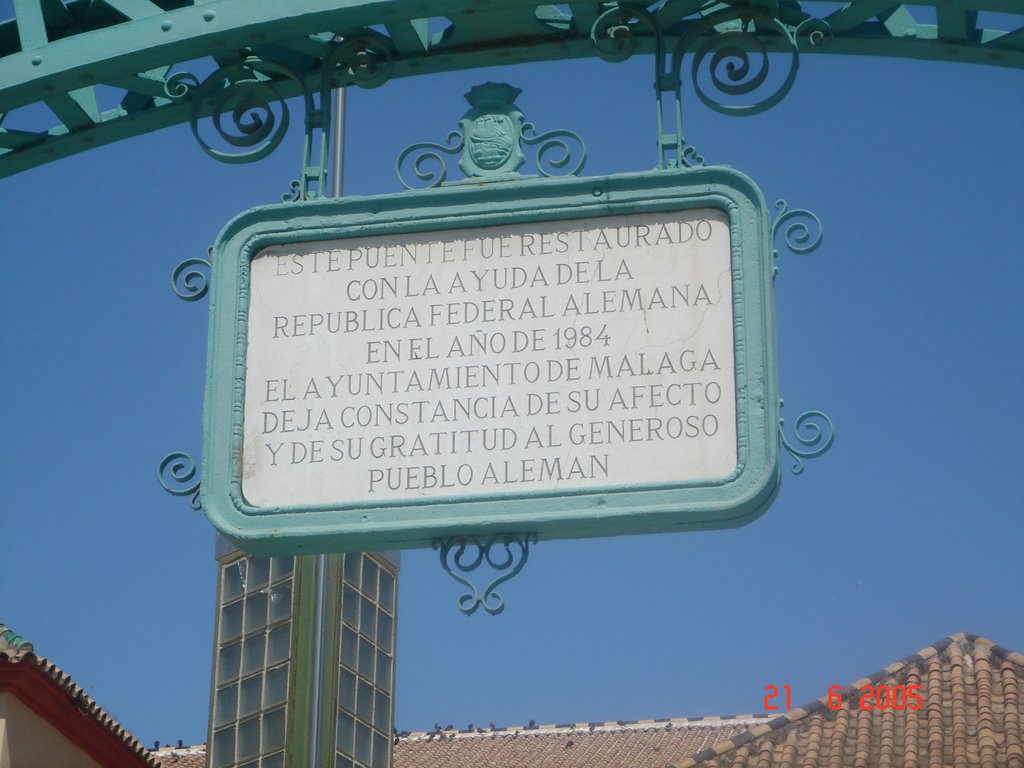 Malaga, Puente de los alemanes, Placa explicativa by Guy_GUY