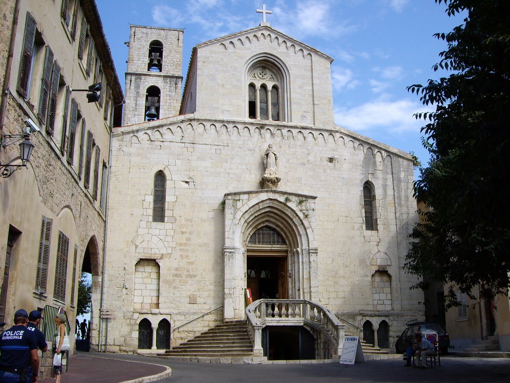 Grasse Chiesa by riky1000