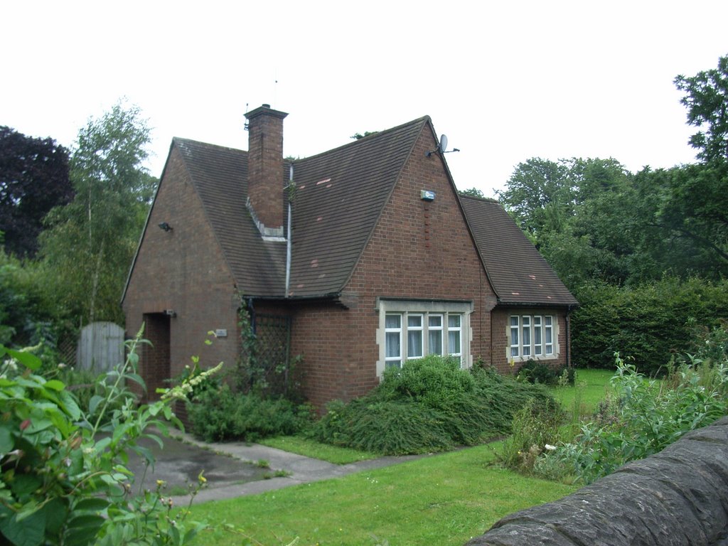 Old Cottage, Sophia Gardens by DRTJones