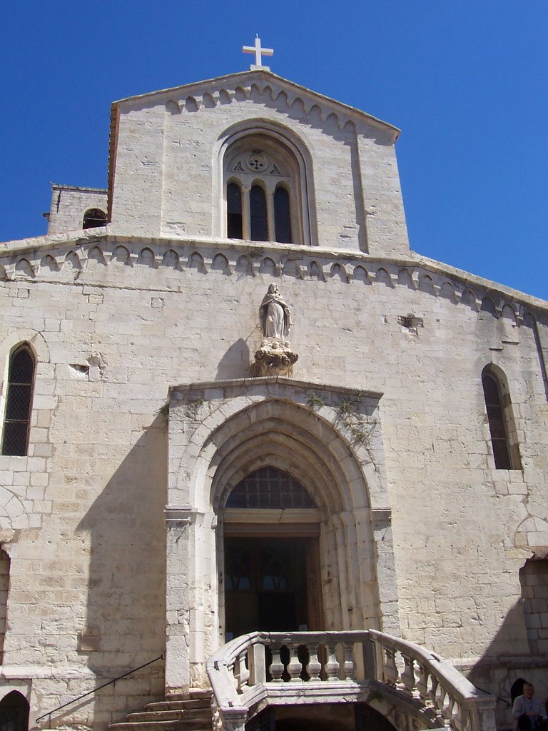 Grasse, chiesa by brianzolidad