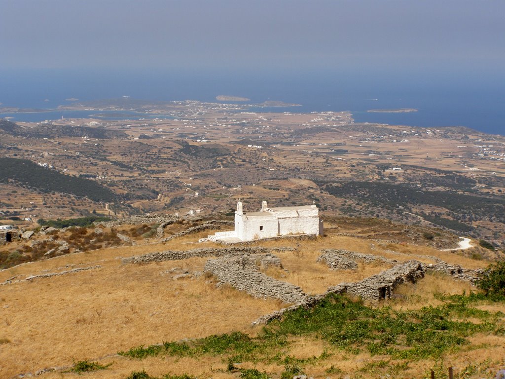 Small church by daniele.patrignani