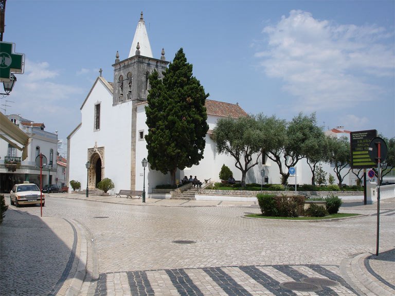 Rua Dias Neiva - Igreja de São Pedro by Pedro Simões