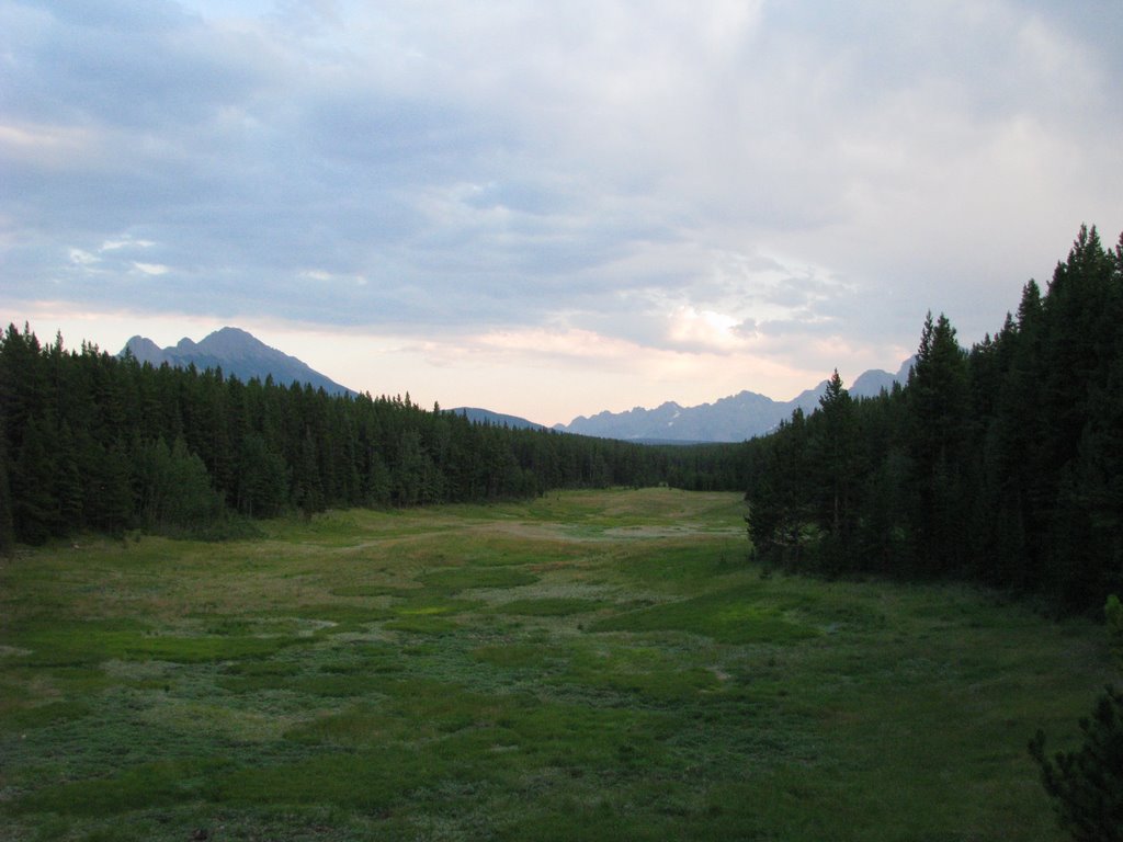 Peter Lougheed Visitor Center by JwilliamS