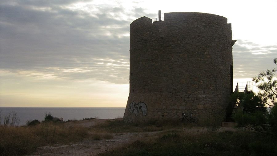 Torre de Montgo by rojo0001