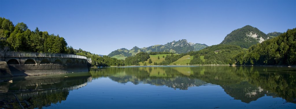 Lac de Montsalvens - (www.shamanphoto.com) by Racz (Shaman) Peter