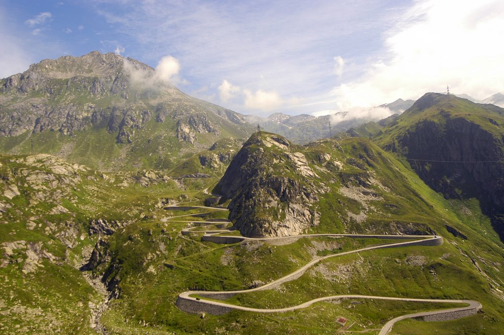 Subida ó San Gottardo by Eladio Osorio Monten…