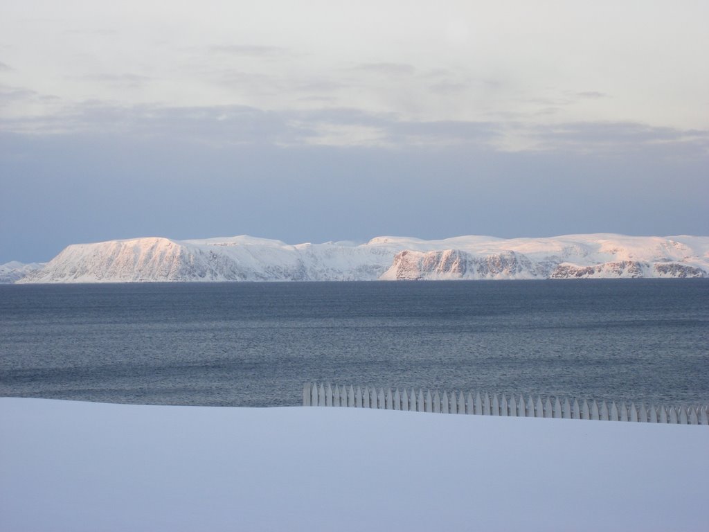 Hammerfest landscape by americanbookstore