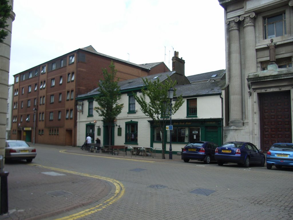 Bute Dock Hotel by DRTJones