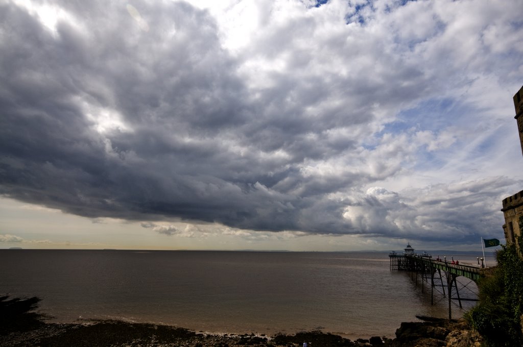 Clevedon, Pier by Steve Hey