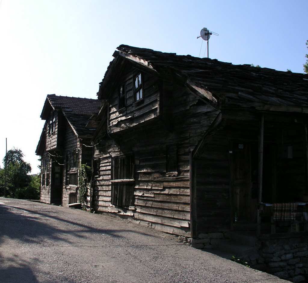 Inebolu Ottoman Houses by Charles H. Wiesneth