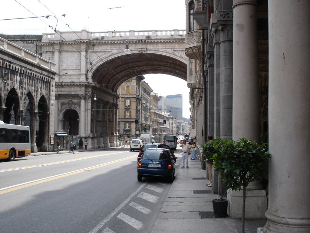 Genova Via XX settembre by carna