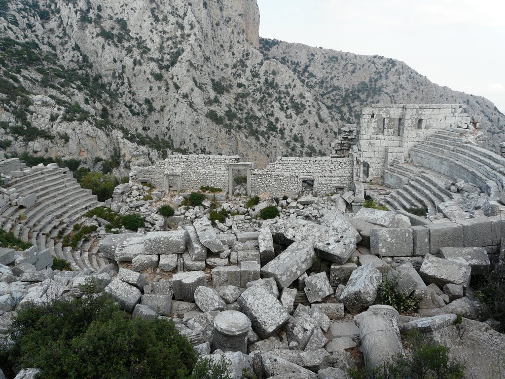 Termessos 4 by Ana Travasso