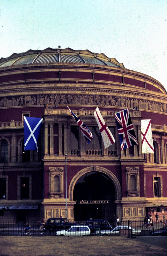 Royal Albert Hall 08/1990 by PALLYCH72