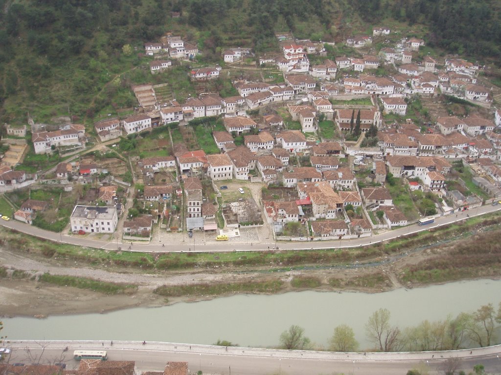 Berat 25/3/06 by soula satlani