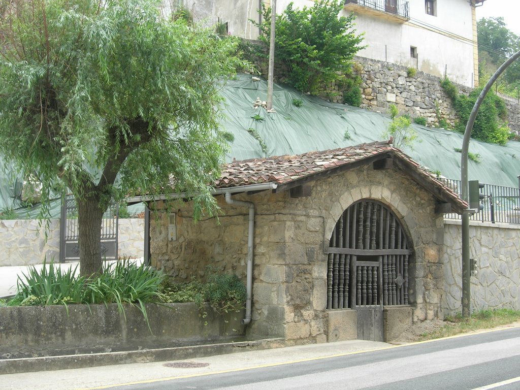 ERMITA DEL SANTO CRISTO EN ATAURI by IÑAKI ARMENTIA