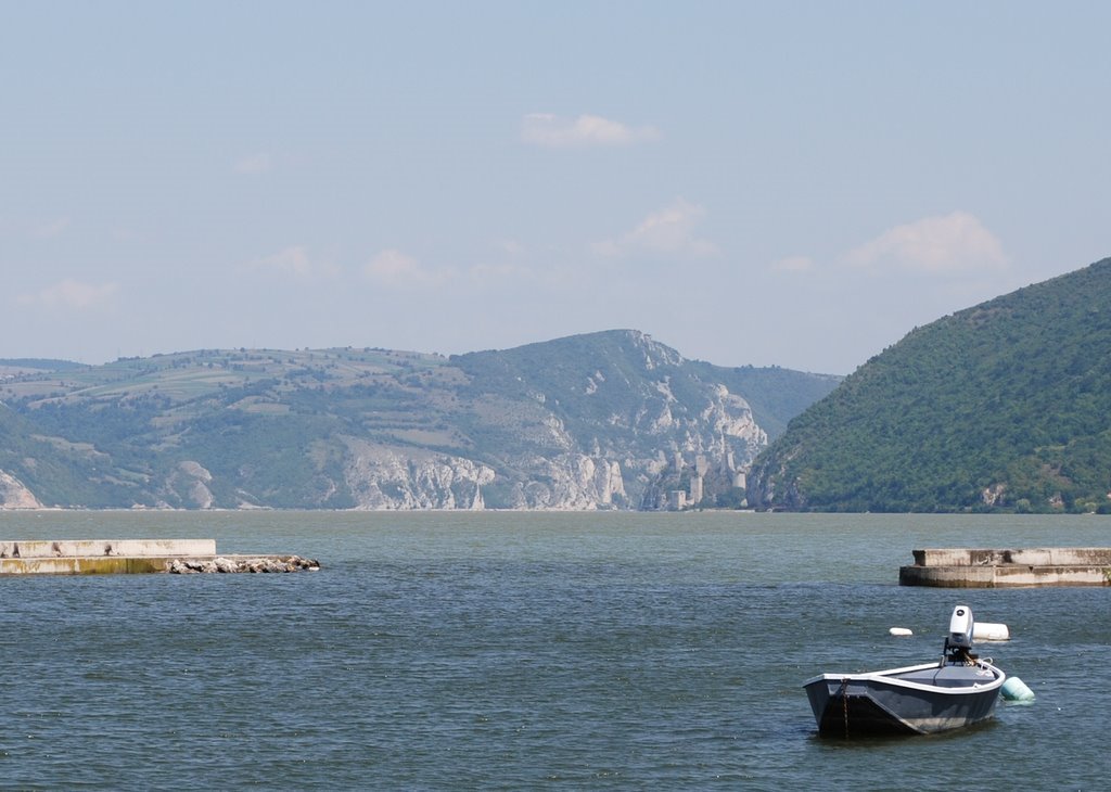 View of Danube in Golubac by Mimmo Feminò