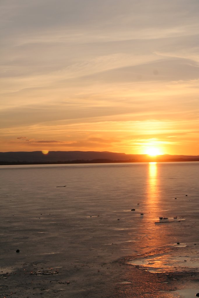 Lake Lowell Iced over by bdbhaiti