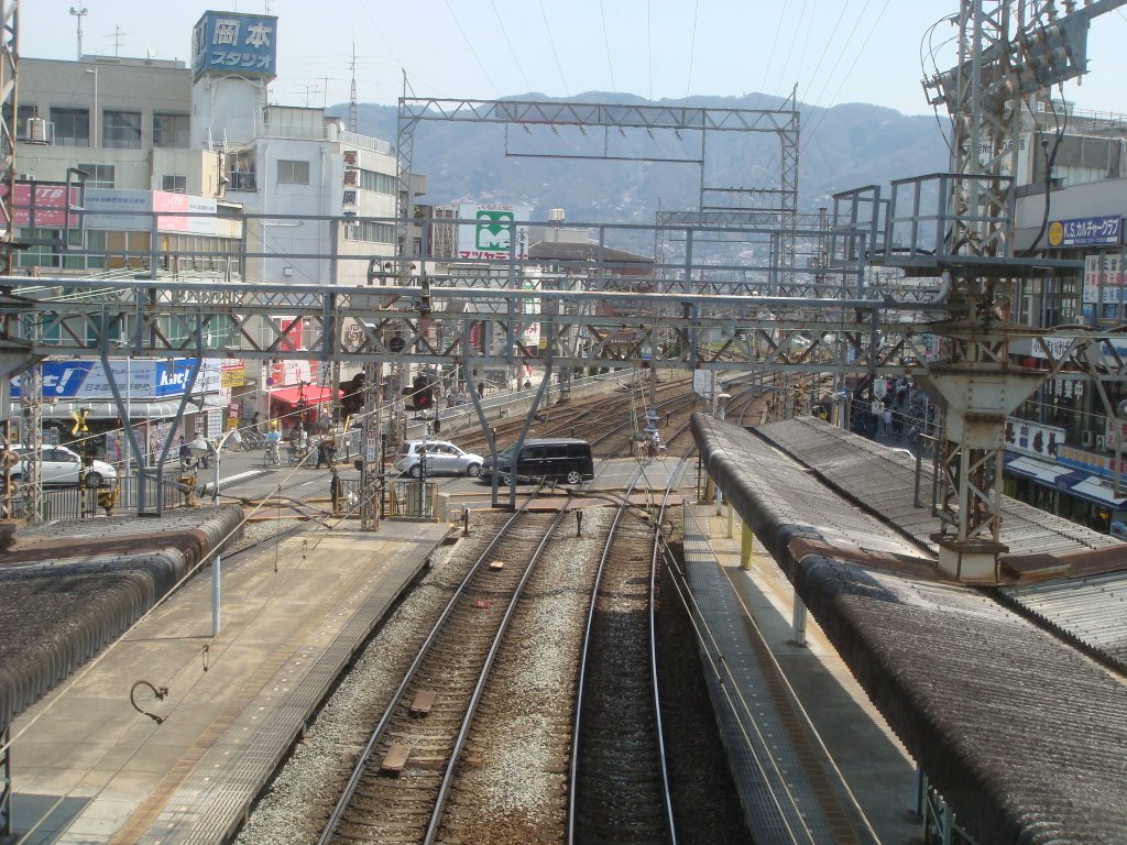 近鉄河内山本駅より by sizuku