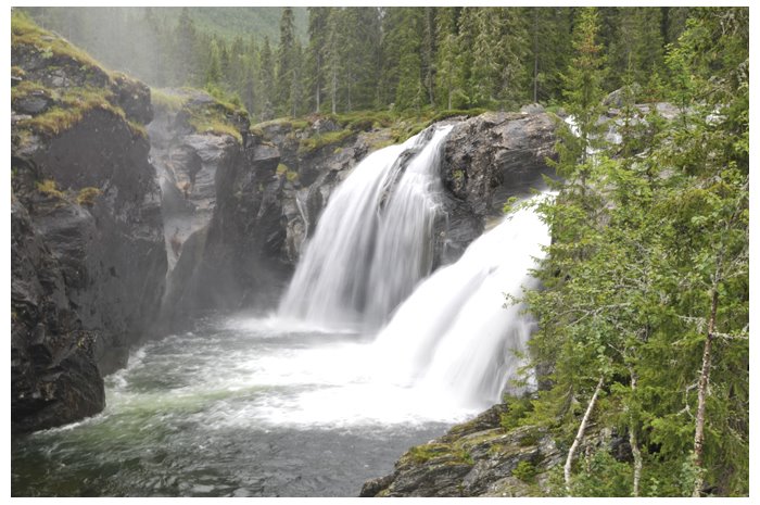 Rjukandefossen, Tuv, Noorwegen by www.larsscheve.nl