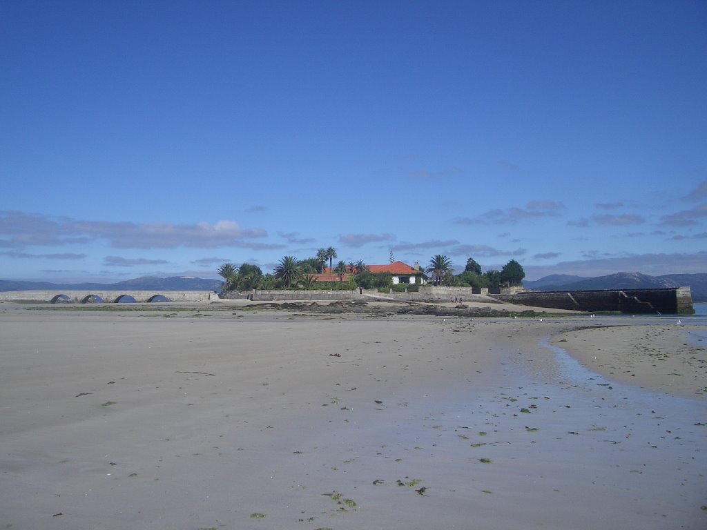 Casa playa agueiro,portosin by Daniel Fernández