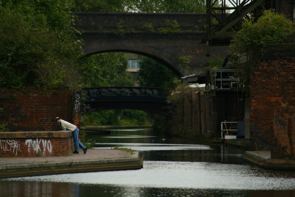 Grand Union Canal from Digbeth Junction by Brian Burnett