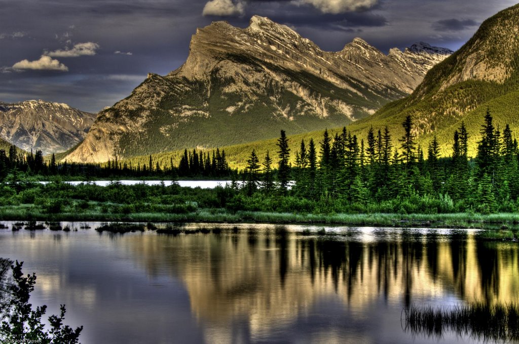 Mount Rundle by johnprosek