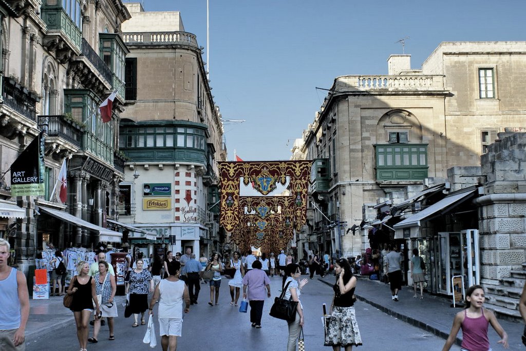 Valletta, Malta by Fotograff