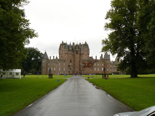 Glamis Castle, Scotland by luovonelcestello