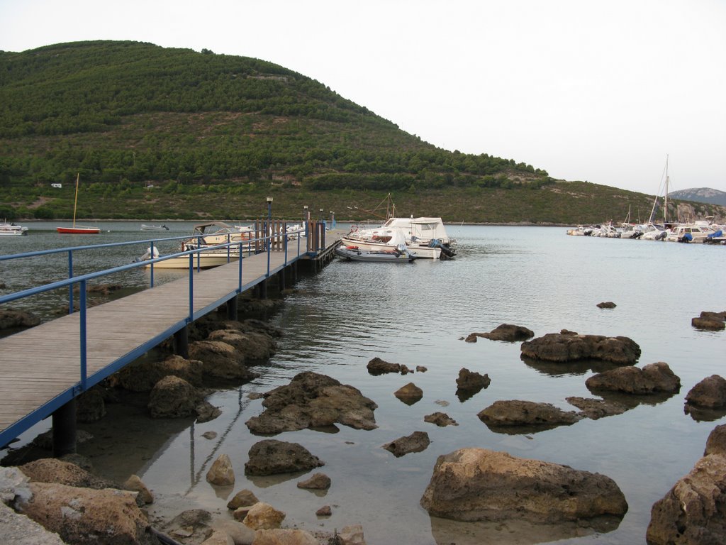 Porticciolo di Capo Caccia by andrewarg