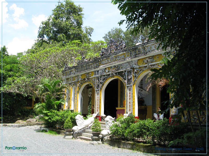 Chùa - Bửu Phong - Pagoda by Vietnam - Paracels