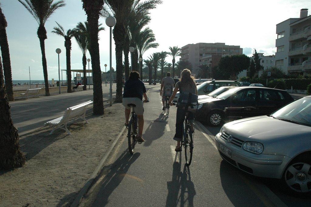 Passeig Maritim Vilanova i la Geltru by annagrau