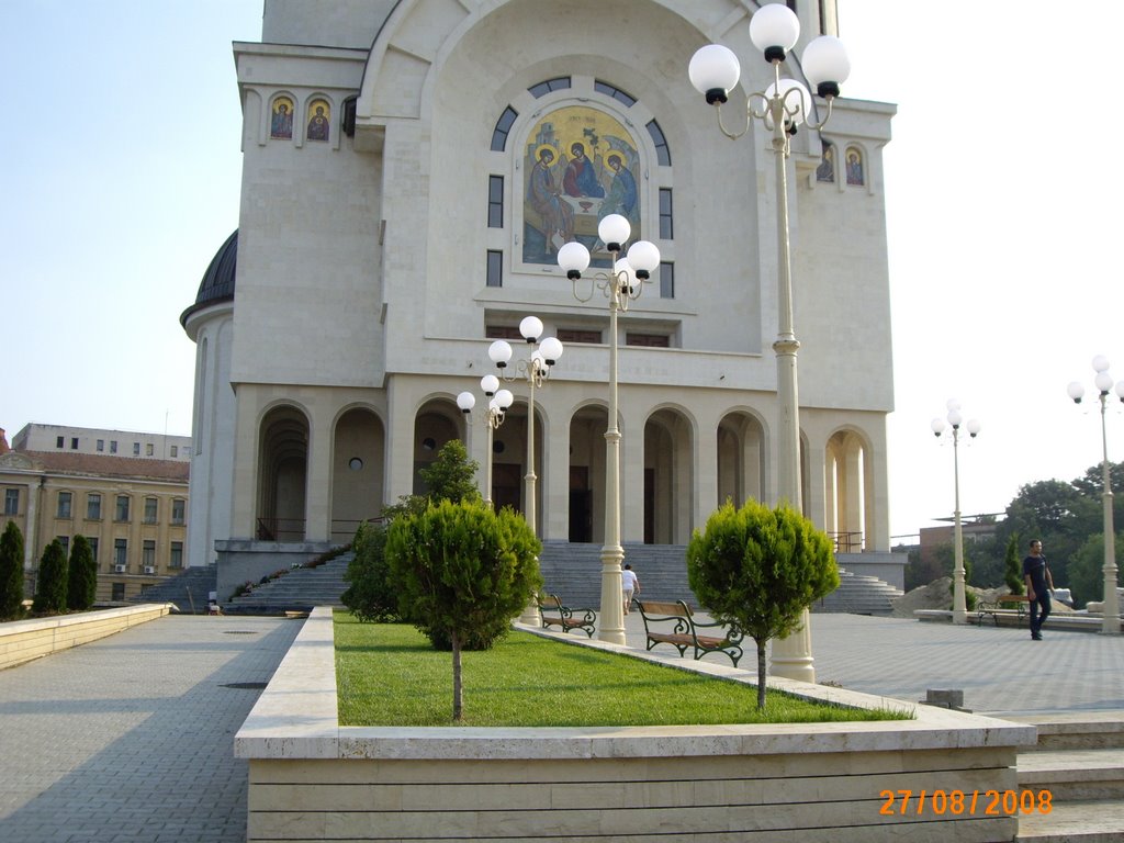 Downtown, Arad, Romania by alin.petcut