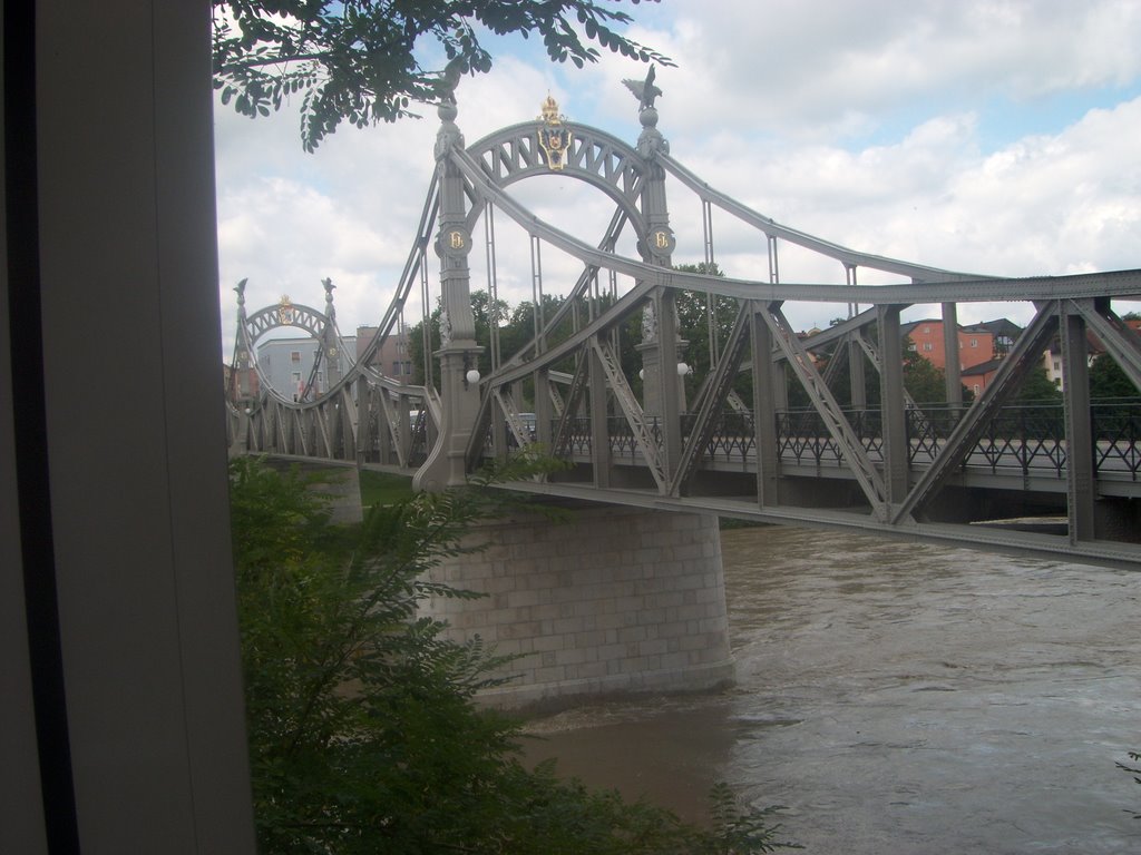 Ponte para a Alemanha em Obendorf by Manuel Estevão Lima