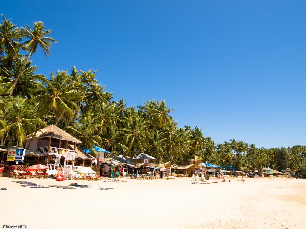 Palalem Beach by Max KLM